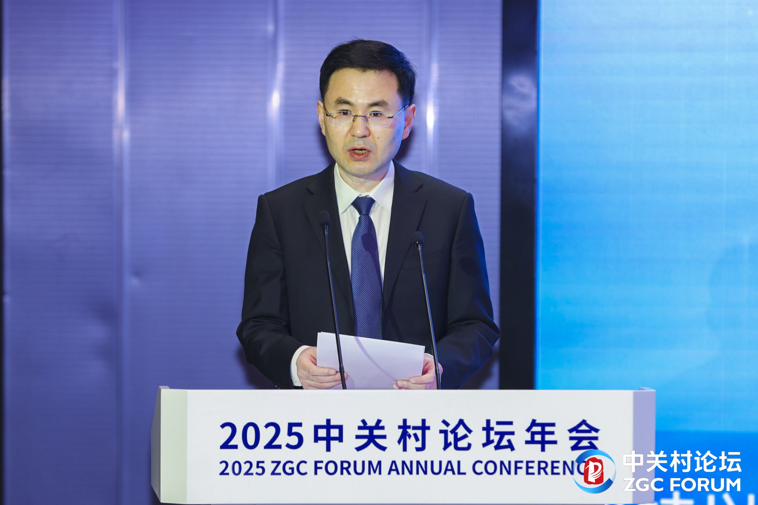 国科公司院士、WilliamHill中文官方网站化学系教授、博士生导师王梅祥